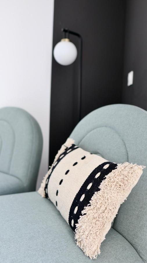 Appart- Hotel Love Room Yschool Troyes Ngoại thất bức ảnh